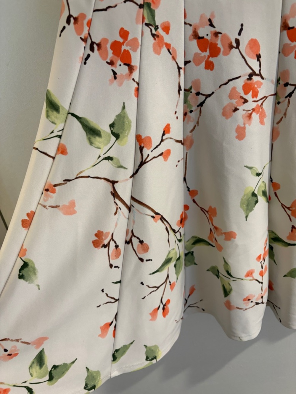 Gabby Skye White Midi Dress with Coral Floral Print size 4 swing style skirt - Picture 4 of 10